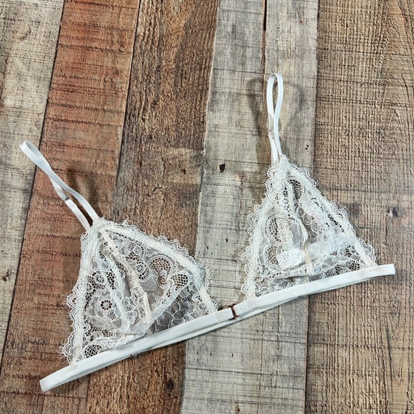 Out From Under Other - Out From Under Ivory Eyelash Lace Triangle Bralette Adjustable Boho Lingerie L